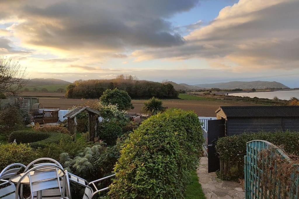 Blue Anchor House - Seaview, Hot Tub Apartments Exterior foto